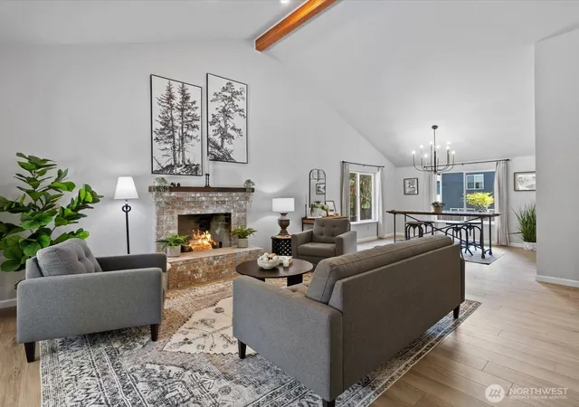 Photo 2 of Single family home for sale at 15931 2nd Place W, Lynnwood, WA 98087 | MLS# NWM2537275 | Listing updated on 2026-09-24