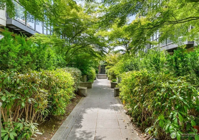 Photo 4 of Condo for sale at 1700 N Northlake Way #105, Seattle, WA 98103 | MLS# NWM2537893 | Listing updated on 2026-09-30