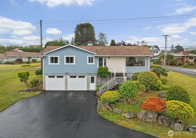 Photo 1 of Sale Pending at 209 Harrison St, South Bend, WA 98586 | MLS# NWM2538188 | Listing updated on 2026-09-25