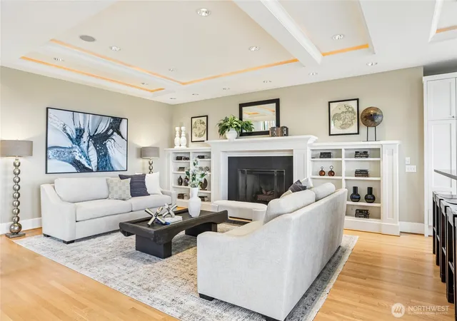 Photo 4 of Single family home for sale at 1616 Bigelow Ave N, Seattle, WA 98109 | MLS# NWM2538221 | Listing updated on 2026-09-30