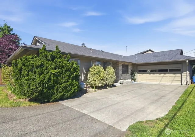 Photo 1 of Sale Pending at 10009 Ne Covington Rd, Vancouver, WA 98662 | MLS# NWM2538928 | Listing updated on 2026-09-27