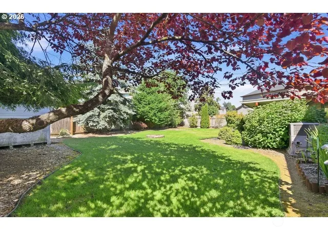 Photo 3 of Sale Pending at 10009 NE Covington Rd, Vancouver, WA 98662 | MLS# NWM2538928 | Listing updated on 2026-09-27