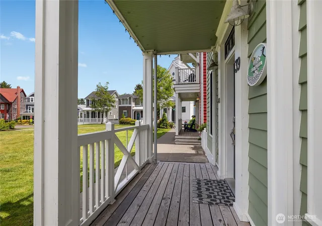 Photo 2 of Single family home for sale at 39 Madison Ln, Pacific Beach, WA 98571 | MLS# NWM2539471 | Listing updated on 2026-09-22