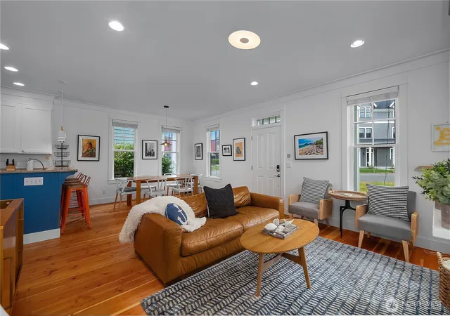 Photo 3 of Single family home for sale at 39 Madison Ln, Pacific Beach, WA 98571 | MLS# NWM2539471 | Listing updated on 2026-09-22