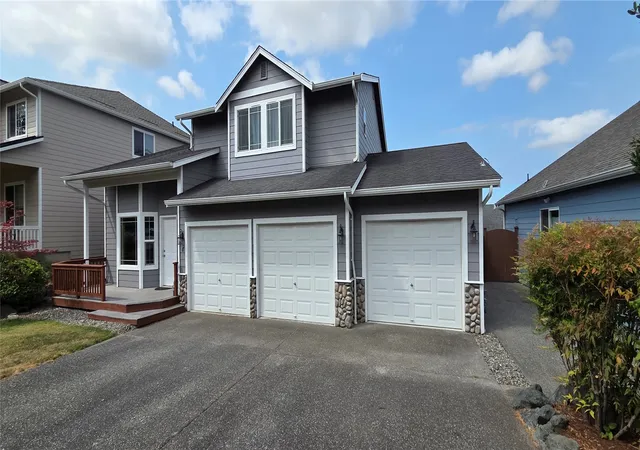 Photo 2 of Sale Pending at 8 80th Drive Ne, Lake Stevens, WA 98258 | MLS# NWM2540015 | Listing updated on 2026-09-23