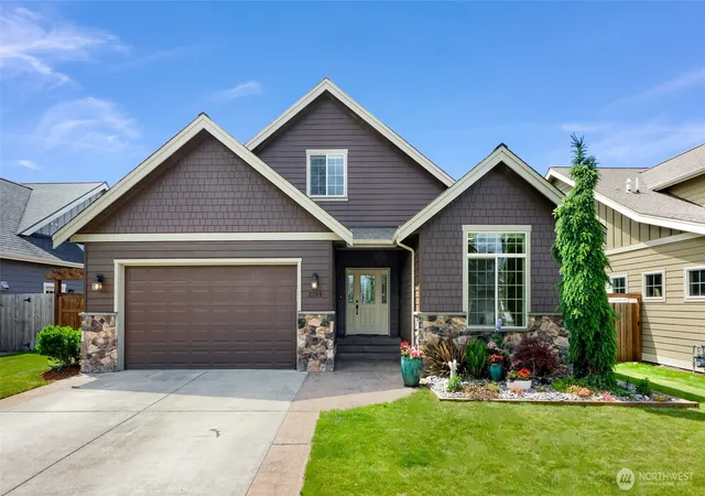 Photo 2 of Single family home for sale at 2165 Littlefield Ct, Lynden, WA 98264 | MLS# NWM2540420 | Listing updated on 2026-09-16