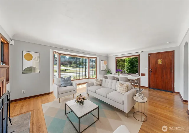 Photo 3 of Single family home for sale at 1119 N Tacoma Ave, Tacoma, WA 98403 | MLS# NWM2540435 | Listing updated on 2026-09-29