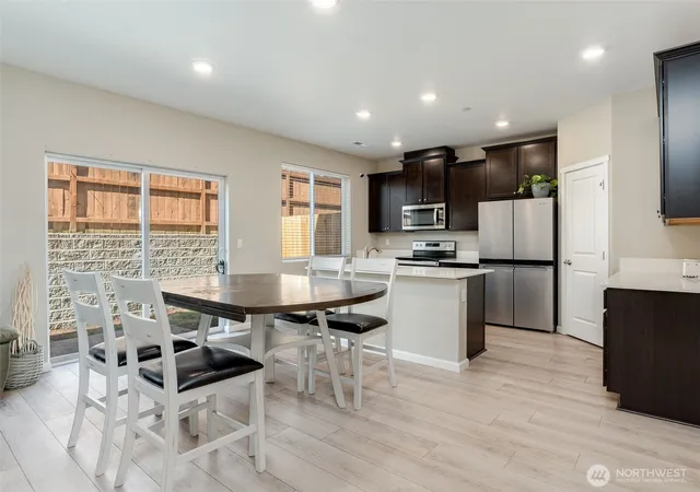 Photo 3 of Sale Pending at 2006 Ne 100 Circle, Vancouver, WA 98686 | MLS# NWM2541371 | Listing updated on 2026-09-26