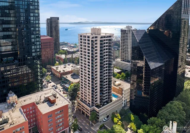 Photo 1 of Condo for sale at 2100 3rd Avenue #1005, Seattle, WA 98121 | MLS# NWM2541716 | Listing updated on 2026-09-28