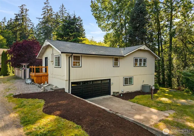 Photo 3 of Single family home for sale at 395 Nw Blomster Way, Poulsbo, WA 98370 | MLS# NWM2542155 | Listing updated on 2026-09-24