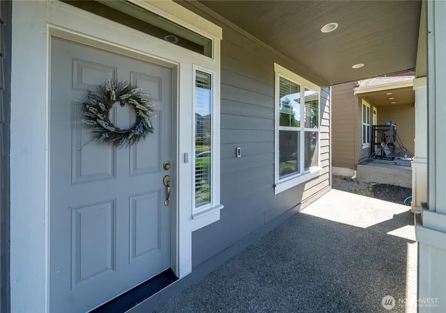 Photo 2 of Sale Pending at 18428 Village Pkwy E, Bonney Lake, WA 98391 | MLS# NWM2542917 | Listing updated on 2026-09-29