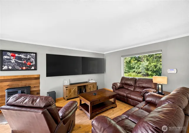 Photo 3 of Single family home for sale at 1219 Leahy Dr, Coupeville, WA 98239 | MLS# NWM2543806 | Listing updated on 2026-09-21