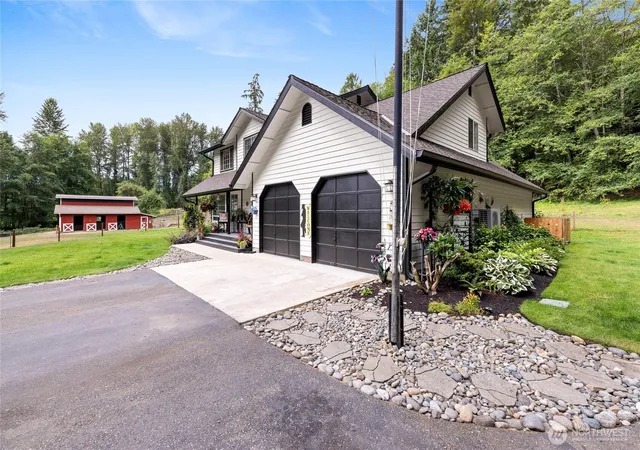 Photo 3 of Contingent at 3594 Salmonberry Dr Se, Port Orchard, WA 98366 | MLS# NWM2543913 | Listing updated on 2026-09-22