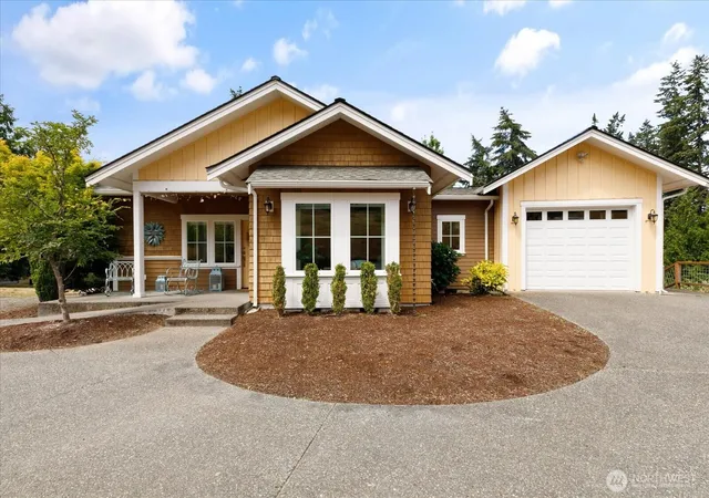 Photo 3 of Single family home for sale at 2937 Quigley Rd, Langley, WA 98260 | MLS# NWM2544011 | Listing updated on 2026-10-01