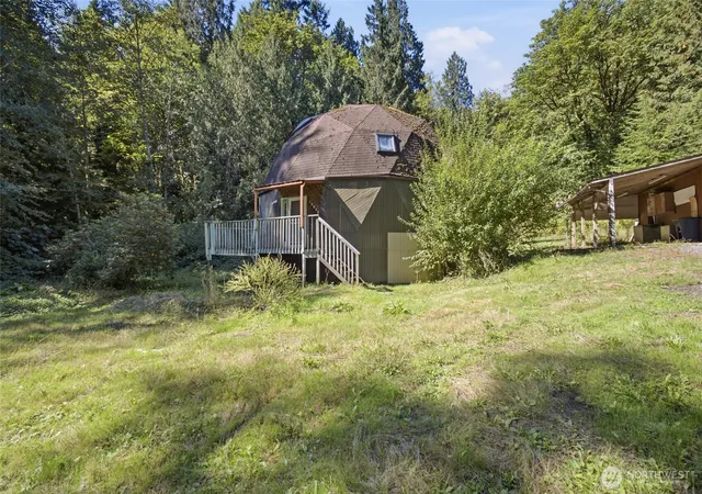 Photo 3 of Single family home for sale at 12932 231st Avenue SE, Issaquah, WA 98027 | MLS# NWM2544075 | Listing updated on 2026-10-03