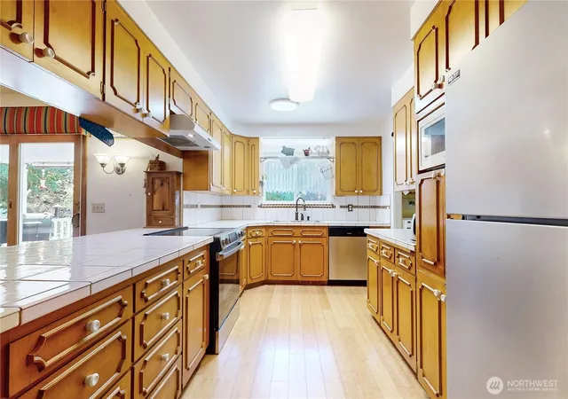 Photo 3 of Single family home for sale at 412 Sw Parkview St, Milton Freewater, OR 97862 | MLS# NWM2544267 | Listing updated on 2026-09-22