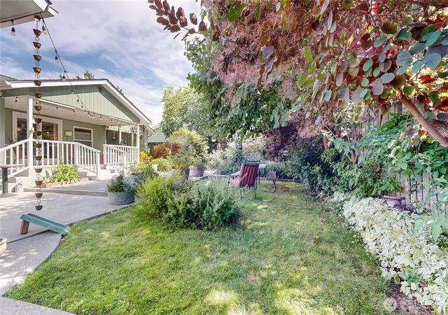 Photo 40 of Single family home for sale at 412 SW Parkview St, Milton-Freewater, OR 97862 | MLS# NWM2544267 | Listing updated on 2026-10-13