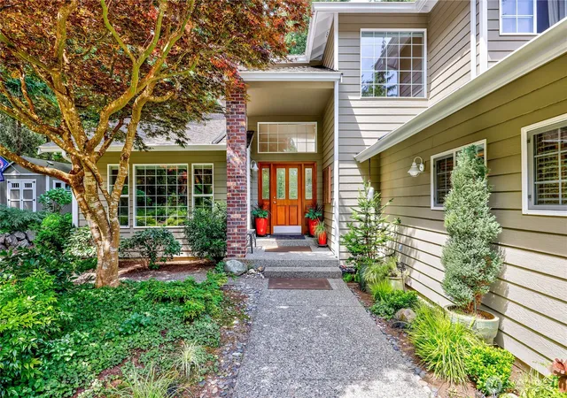 Photo 3 of Single family home for sale at 15153 Sunrise Dr NE, Bainbridge Island, WA 98110 | MLS# NWM2544340 | Listing updated on 2026-10-02