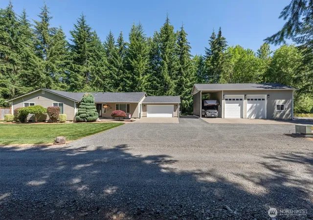 Photo 1 of Sale Pending at 136 Jean Rd, Chehalis, WA 98532 | MLS# NWM2544351 | Listing updated on 2026-09-30
