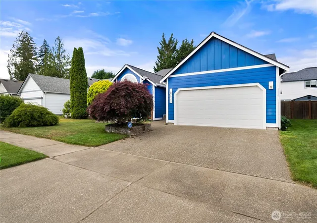 Photo 3 of Sale Pending at 7049 Southwick Ct Sw, Olympia, WA 98512 | MLS# NWM2544697 | Listing updated on 2026-09-30