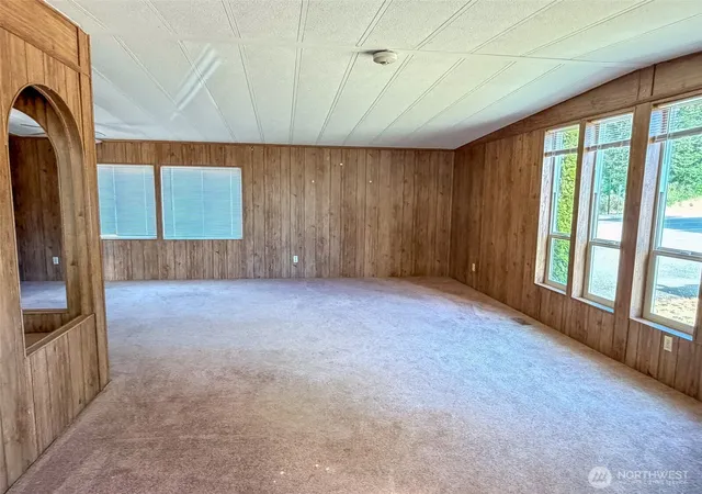 Photo 2 of Manufactured home for sale at 611 Cedar Dr #77, Port Hadlock, WA 98339 | MLS# NWM2544809 | Listing updated on 2026-09-22