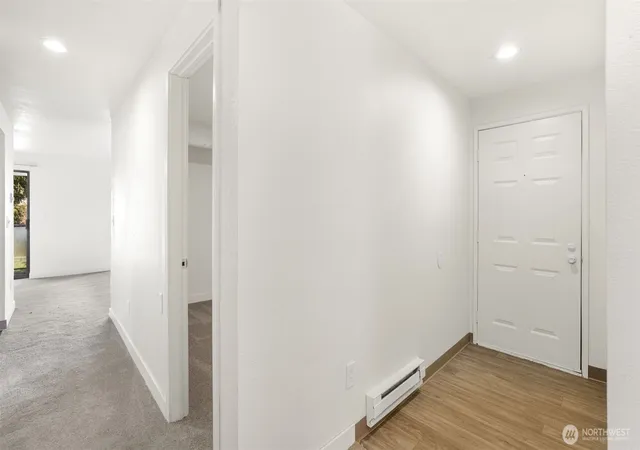 Photo 2 of Condo for sale at 31510 106th Place Se #R112, Auburn, WA 98092 | MLS# NWM2544907 | Listing updated on 2026-09-17