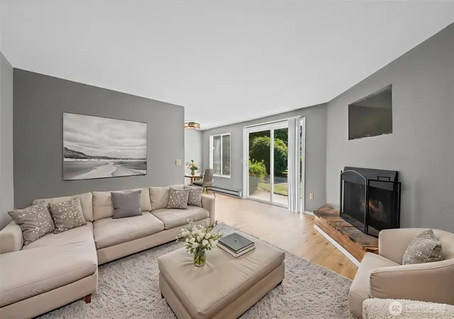 Photo 1 of Condo for sale at 1868 Central Pl S #59, Kent, WA 98030 | MLS# NWM2545192 | Listing updated on 2026-09-29