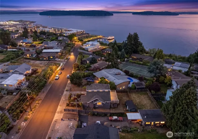 Photo 2 of Single family home for sale at 4623 N Gove St, Tacoma, WA 98407 | MLS# NWM2545701 | Listing updated on 2026-09-24