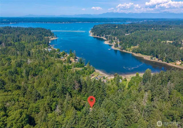 Photo 3 of Single family home for sale at 17118 S Vaughn Rd NW, Vaughn, WA 98394 | MLS# NWM2546006 | Listing updated on 2026-09-25