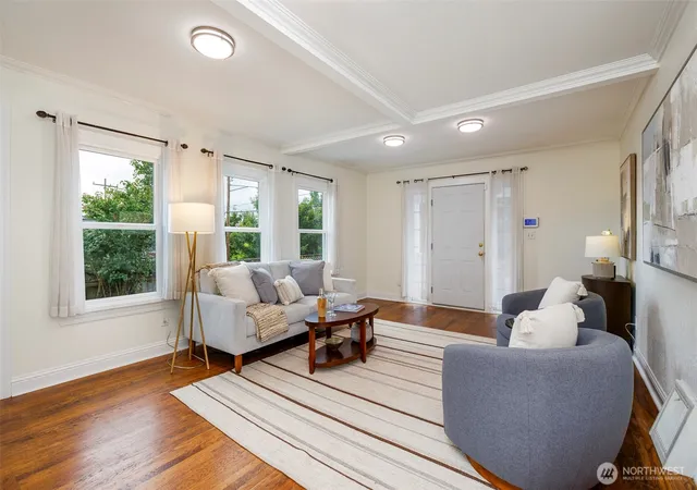 Photo 4 of Sale Pending at 610 North 125th St, Seattle, WA 98133 | MLS# NWM2547142 | Listing updated on 2026-09-22