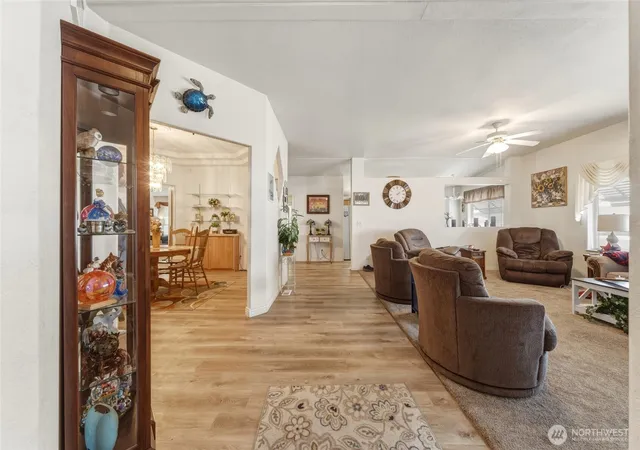 Photo 3 of Manufactured home for sale at 1419 Topaz, Walla Walla, WA 99362 | MLS# NWM2547563 | Listing updated on 2026-10-02