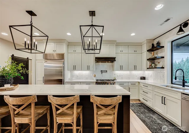Photo 3 of Single family home for sale at 260 Bullhead Dr, Castle Rock, WA 98611 | MLS# NWM2547914 | Listing updated on 2026-09-22