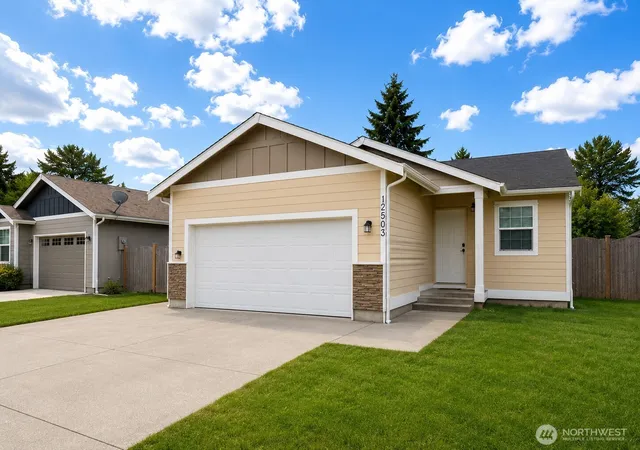 Photo 1 of Single family home for sale at 12503 Se 259th Place, Kent, WA 98030 | MLS# NWM2547956 | Listing updated on 2026-09-22