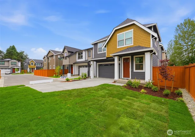 Photo 2 of Single family home for sale at 12504 Se 256th Place #9, Kent, WA 98030 | MLS# NWM2547981 | Listing updated on 2026-09-30