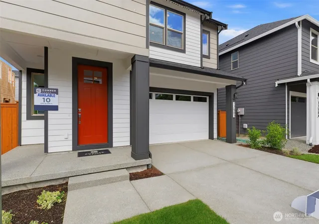 Photo 2 of Sale Pending at 12502 Se 256th Place #10, Kent, WA 98030 | MLS# NWM2548037 | Listing updated on 2026-09-16