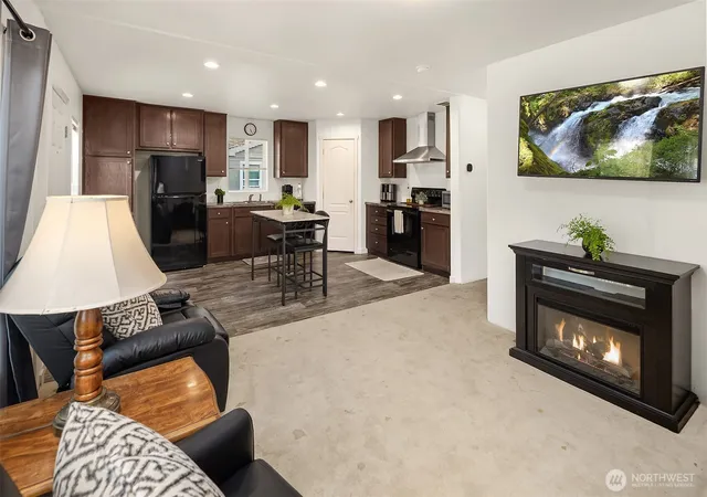 Photo 3 of Manufactured home for sale at 23418 Pearce Way, Granite Falls, WA 98252 | MLS# NWM2548082 | Listing updated on 2026-10-01