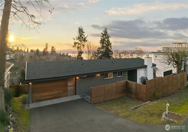 Photo 3 of Single family home for sale at 29603 1st Avenue S, Federal Way, WA 98003 | MLS# NWM2548235 | Listing updated on 2026-09-17