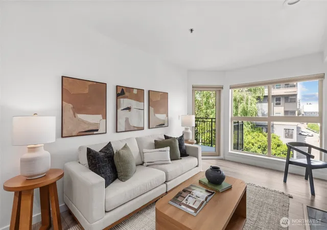 Photo 2 of Condo for sale at 701 Galer St #505, Seattle, WA 98109 | MLS# NWM2548312 | Listing updated on 2026-10-02