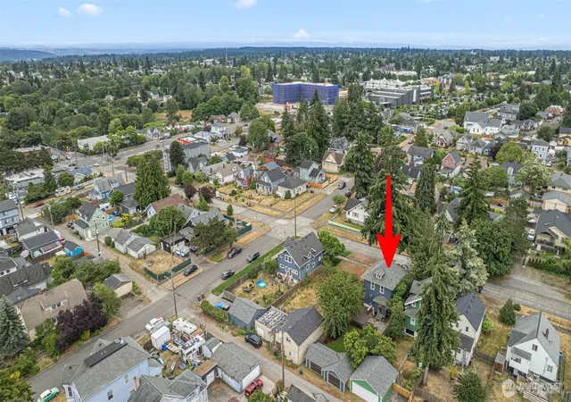 Photo 3 of Single family home for sale at 409 S 34th Street, Tacoma, WA 98418 | MLS# NWM2548342 | Listing updated on 2026-10-01