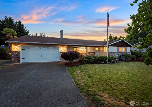 Photo 2 of Single family home for sale at 3110 15th Street Pl Sw, Puyallup, WA 98373 | MLS# NWM2548717 | Listing updated on 2026-09-23
