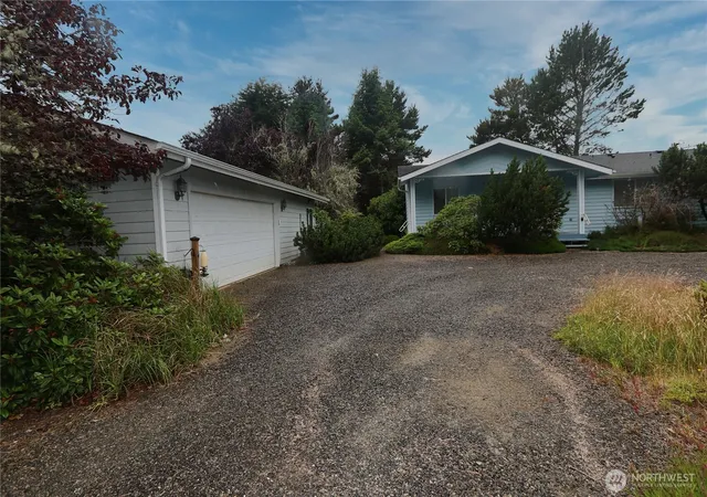Photo 2 of Single family home for sale at 243 Octopus Ave Ne, Ocean Shores, WA 98569 | MLS# NWM2549546 | Listing updated on 2026-09-22