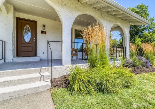 Photo 3 of Single family home for sale at 885 E Tietan, Walla Walla, WA 99362 | MLS# NWM2549962 | Listing updated on 2026-09-27