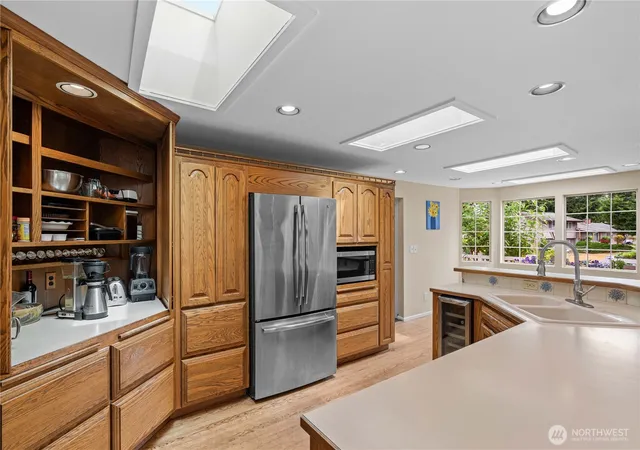 Photo 3 of Single family home for sale at 30225 5th Avenue S, Federal Way, WA 98003 | MLS# NWM2550293 | Listing updated on 2026-09-24