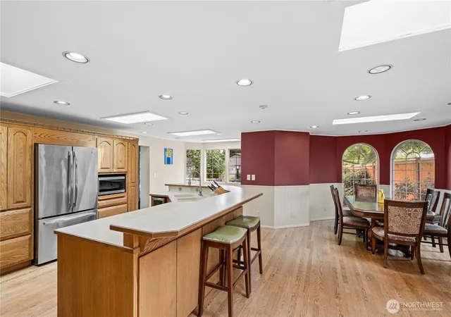 Photo 4 of Single family home for sale at 30225 5th Avenue S, Federal Way, WA 98003 | MLS# NWM2550293 | Listing updated on 2026-09-24