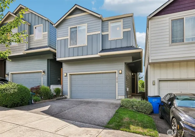 Single family home for sale at 2410 NE 130th Avenue, Vancouver, WA 98684 | MLS# NWM2550636