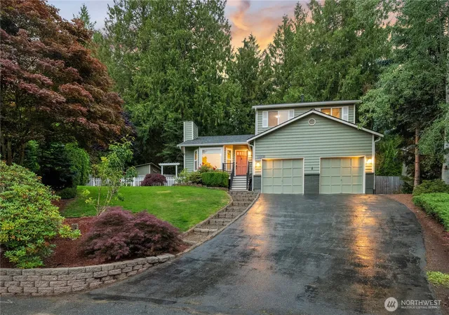 Photo 1 of Sale Pending at 14818 4th Place Ne, Duvall, WA 98019 | MLS# NWM2551107 | Listing updated on 2026-10-02