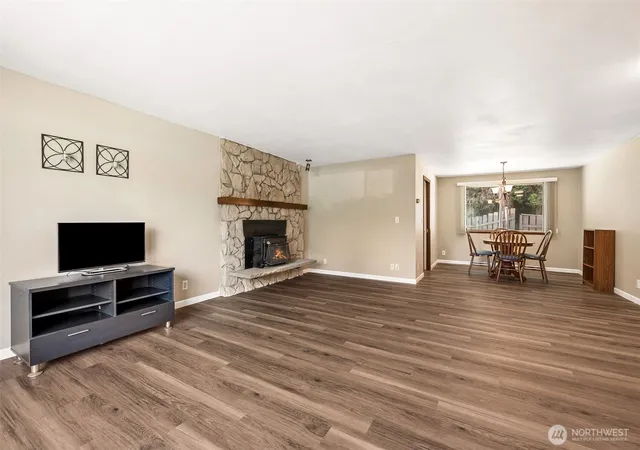 Photo 3 of Sale Pending at 5604 18th Court Ne, Olympia, WA 98516 | MLS# NWM2551116 | Listing updated on 2026-10-01