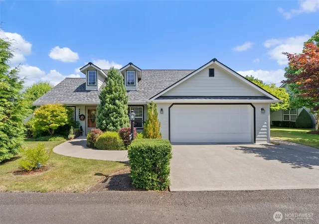 Photo 1 of Single family home for sale at 1192 Emerson Ln, Centralia, WA 98531 | MLS# NWM2551207 | Listing updated on 2026-09-16