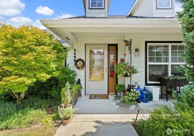Photo 2 of Single family home for sale at 1192 Emerson Ln, Centralia, WA 98531 | MLS# NWM2551207 | Listing updated on 2026-09-16