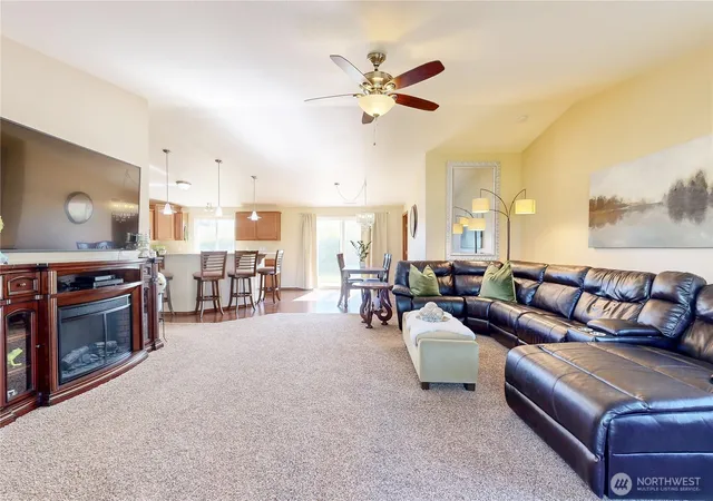 Photo 4 of Single family home for sale at 107 S Hill St, Weston, OR 97886 | MLS# NWM2551527 | Listing updated on 2026-09-27